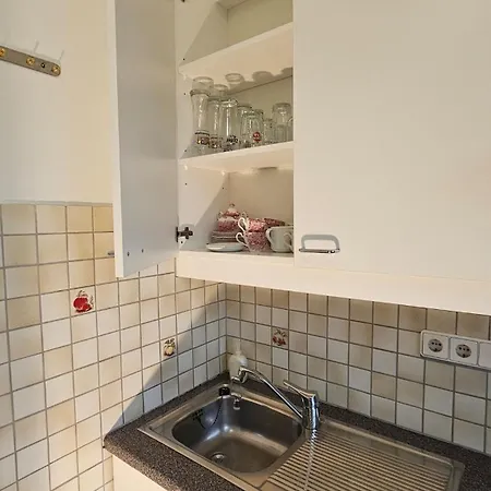 Апартаменты Helle, Hochwertig Neu Rennovierte Kuenstlerwohnung