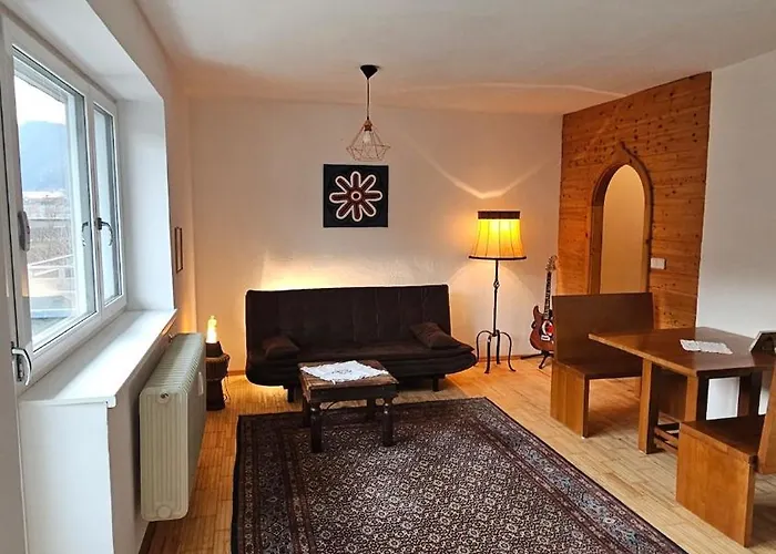 Helle, Hochwertig Neu Rennovierte Kuenstlerwohnung Apartament *