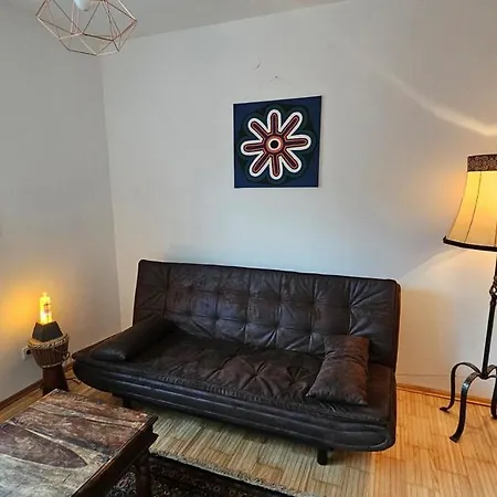 Apartman Helle, Hochwertig Neu Rennovierte Kuenstlerwohnung Innsbruck